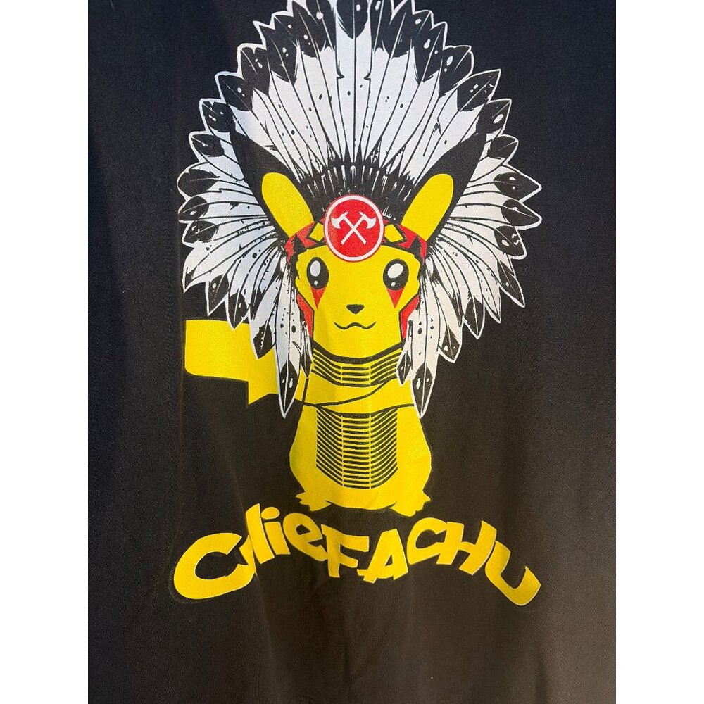 Funny Pikachu "Chiefachu" Graphic T-Shirt 2XL Hanes Authentic Cotton Blend Black